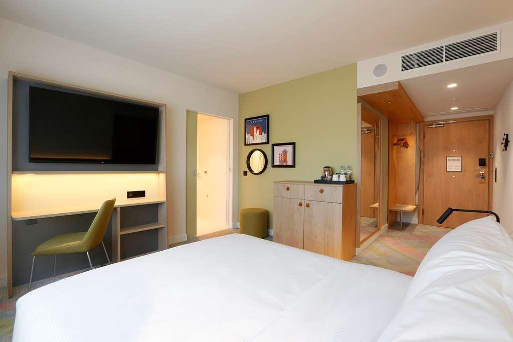 Hampton By Hilton Krakow Airport Balice Quarto foto