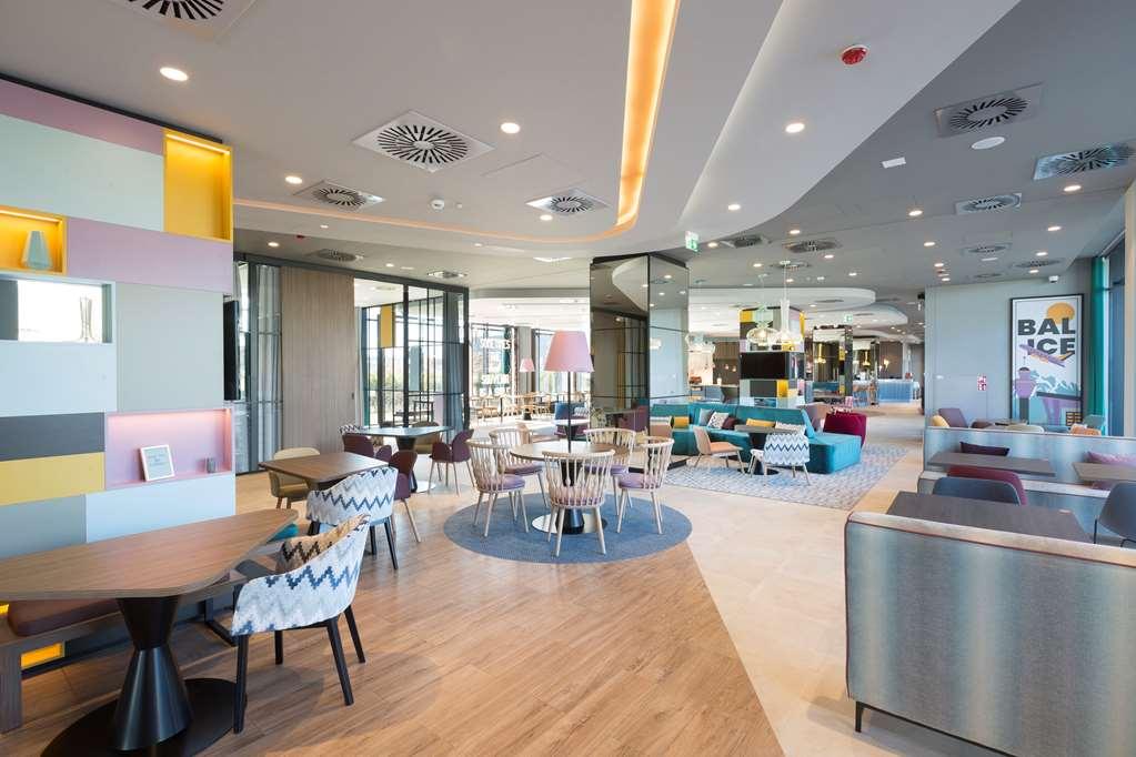 Hampton By Hilton Krakow Airport Balice Interior foto